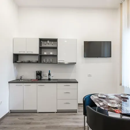 Downtown Apartment Rijeka